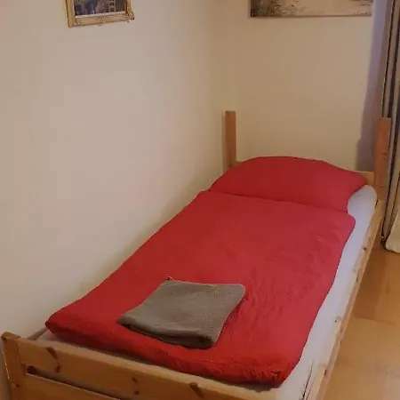 Δωμάτια σε οικογενειακή κατοικία Gnigl Privat *